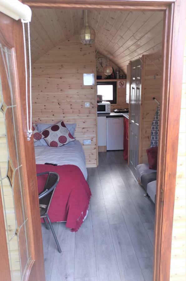 Shanagarry / Ballycotton Glamping Pod Cork Buitenkant foto